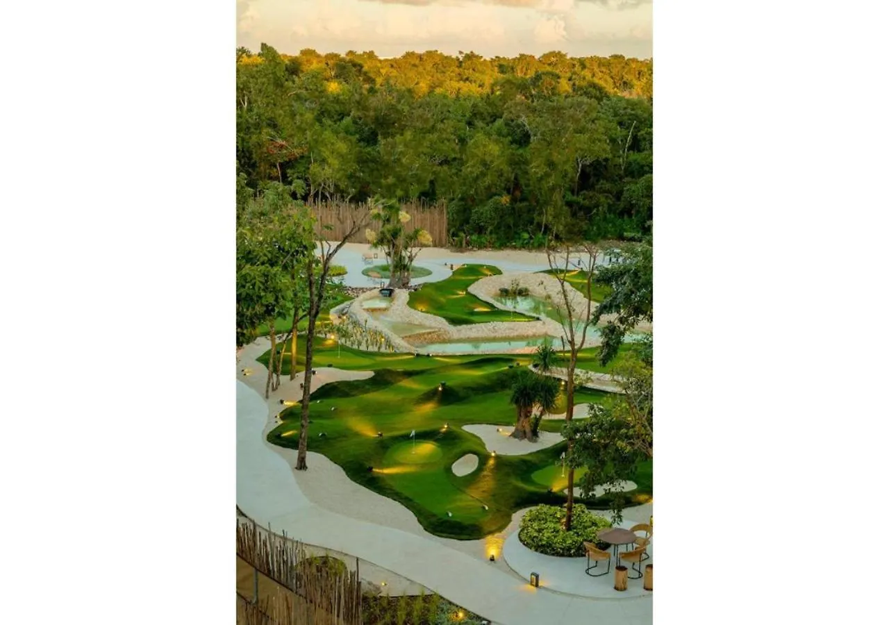 Corasol Luxury Residences Playa del Carmen 0*,